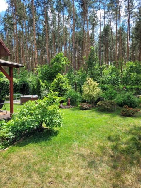 Dom Wakacyjny Merlin Nad Jeziorem Jodlow Slawa Radzyn Exterior photo