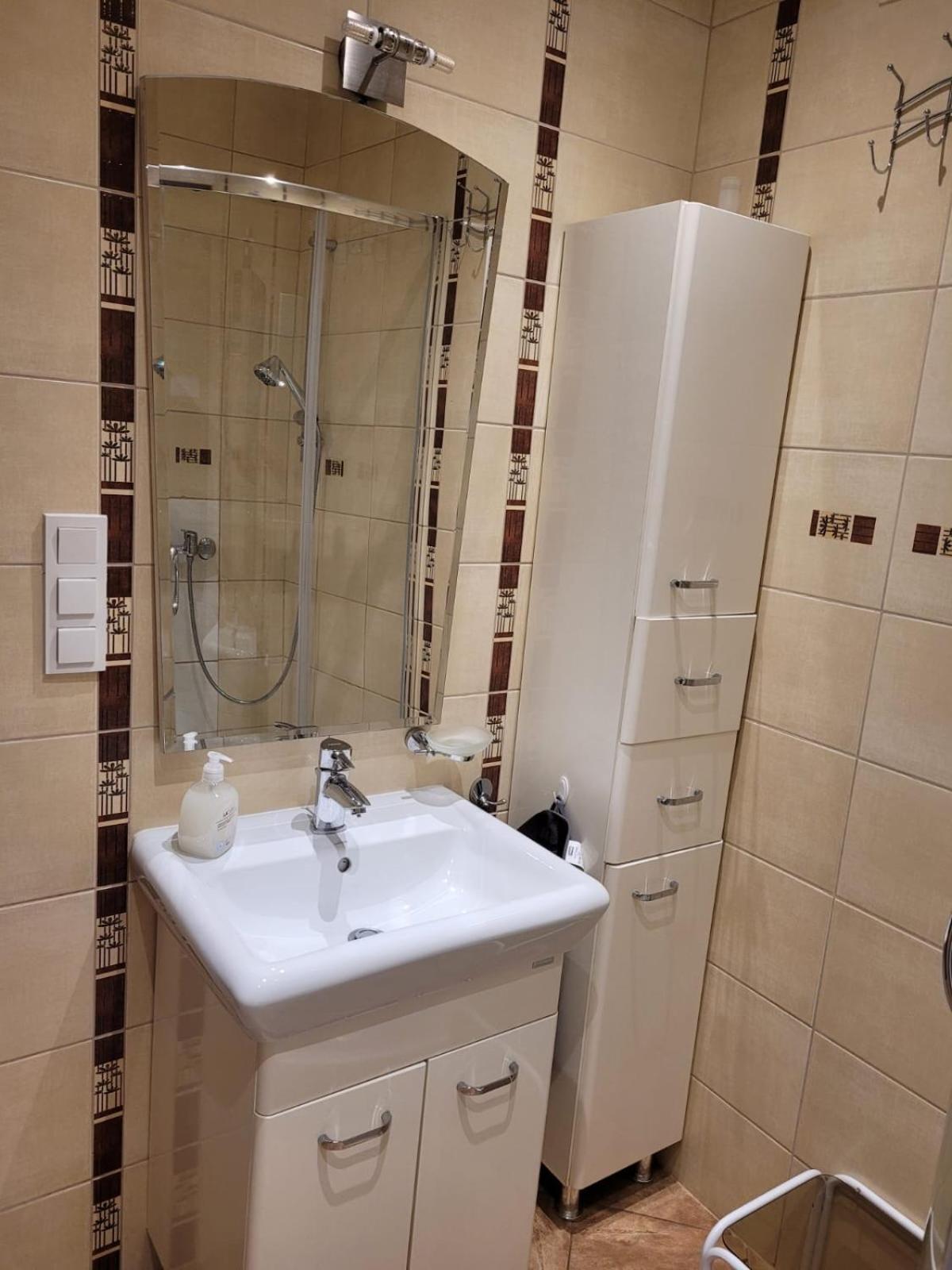 Dom Wakacyjny Merlin Nad Jeziorem Jodlow Slawa Radzyn Exterior photo